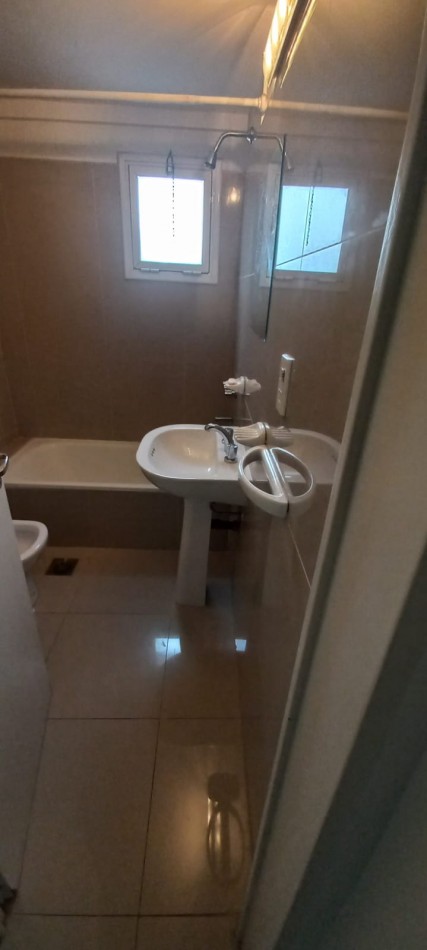 LCPROP ALQUILA DPTO UBICADO EN CALLE ENTRE RIOS- Neuquen Capital