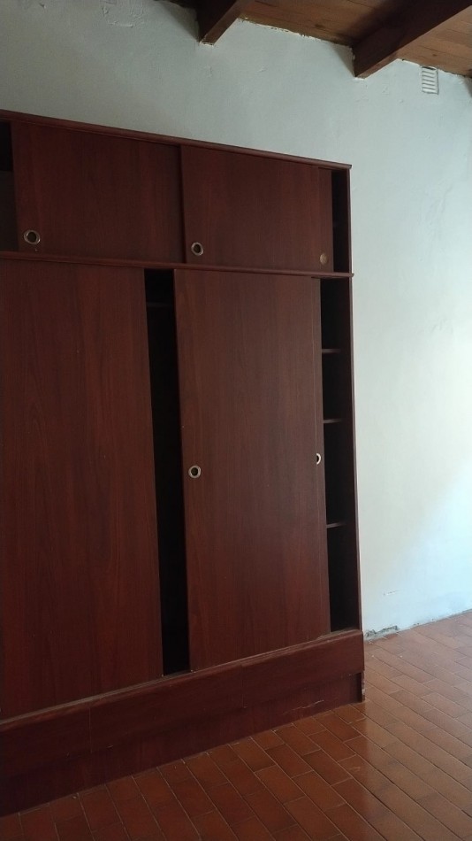 LC PROP ALQUILA- Neuquen Capital- Casa de 2 Dormitorios- Barrio Bouquet Roldan