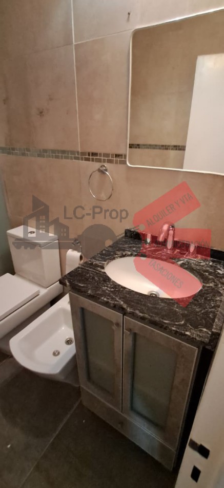 LC PROP ALQUILA- CASA 4 DORMITORIOS- CUTRAL CO