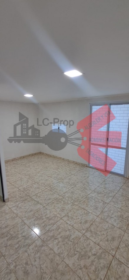 LC PROP ALQUILA- Centenario- Monoambiente 20 mt2, zona autodromo