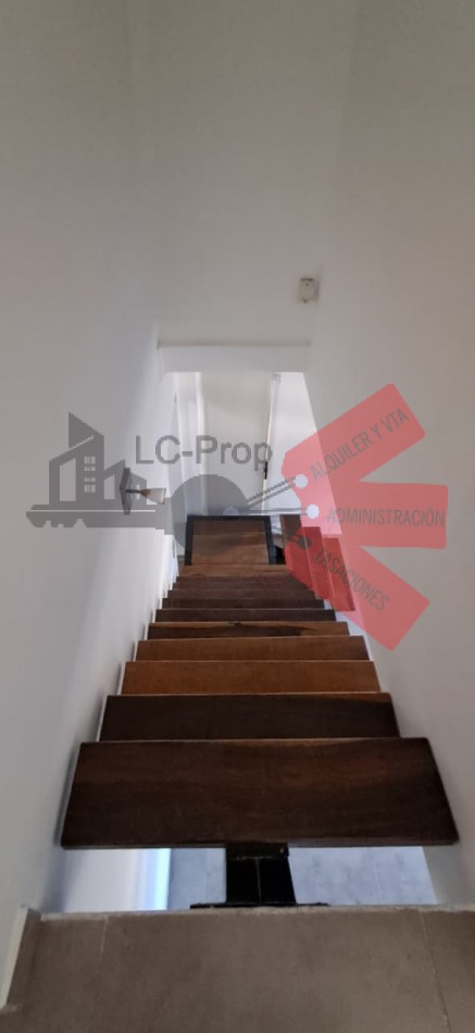 LC PROP ALQUILA- CASA 4 DORMITORIOS- CUTRAL CO