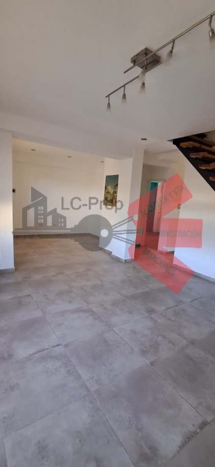 LC PROP ALQUILA- CASA 4 DORMITORIOS- CUTRAL CO