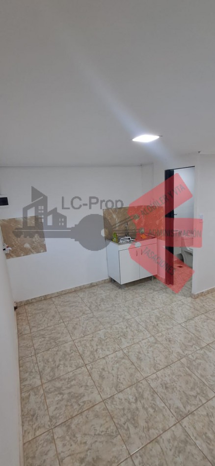 LC PROP ALQUILA- Centenario- Monoambiente 20 mt2, zona autodromo