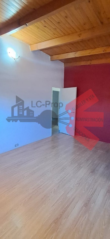 LC PROP ALQUILA- CASA 4 DORMITORIOS- CUTRAL CO